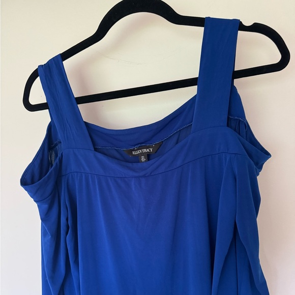 Ellen Tracy Cold Shoulder Top - Picture 2 of 6